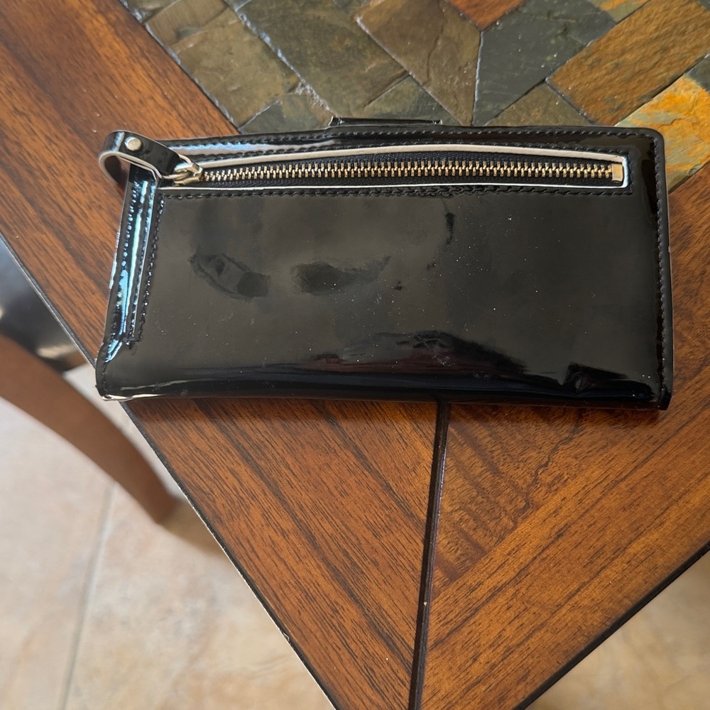 Kate Spade Pasadena Black Patent  Stacy Envelope Wallet - Picture 7 of 8